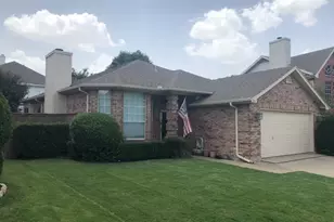 2118 Stoneridge Dr, Keller, TX 76248 - Photo 2