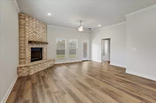 2132 Gabriel Dr, Sherman, TX 75092 - Photo 6