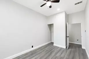 1601 S Travis St, Sherman, TX 75090 - Photo 8