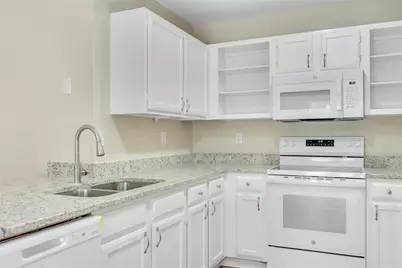 1428 Woodfern Drive, Arlington, TX 76018 - Photo 8