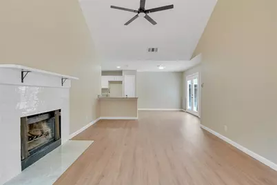 1428 Woodfern Drive, Arlington, TX 76018 - Photo 2