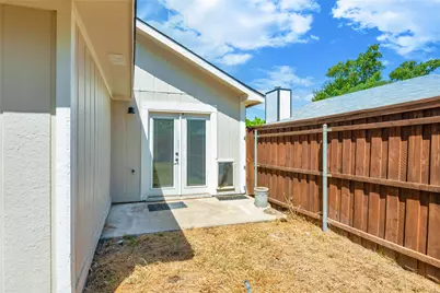 1428 Woodfern Drive, Arlington, TX 76018 - Photo 34