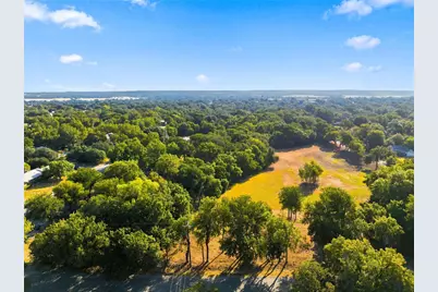 313 N Avenue Q, Clifton, TX 76634 - Photo 8