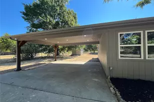 221 Mockingbird Meadows, Burleson, TX 76028 - Photo 22