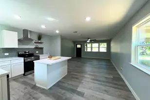 221 Mockingbird Meadows, Burleson, TX 76028 - Photo 6