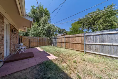 414 Donnell Drive #A, Arlington, TX 76012 - Photo 10