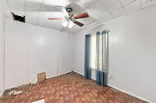 1320 S 26th St, Waco, TX 76706 - Photo 14