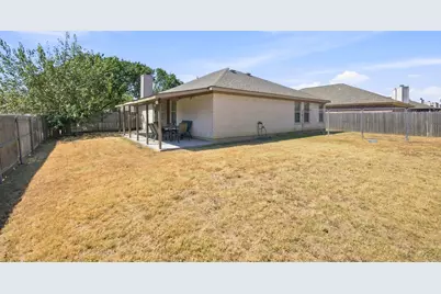 1300 Meadowbrook Lane, Crowley, TX 76036 - Photo 22