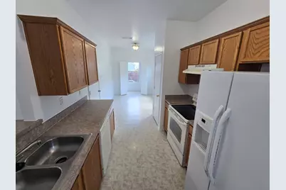 1705 Tabasco Plaza, Dallas, TX 75211 - Photo 6