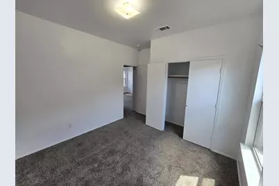 1705 Tabasco Plaza, Dallas, TX 75211 - Photo 8