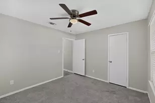 1020 Almond Dr, Mansfield, TX 76063 - Photo 28