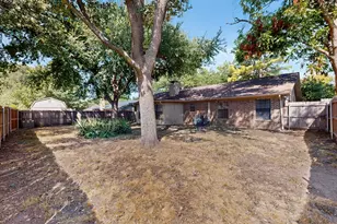 1020 Almond Dr, Mansfield, TX 76063 - Photo 38