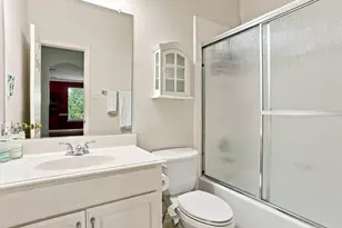 1915 Ledgemont Ct, Allen, TX 75013 - Photo 24