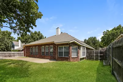 2217 Forest Park Circle, Mansfield, TX 76063 - Photo 38