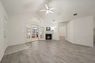 6132 Haley Ln, Fort Worth, TX 76132 - Photo 4