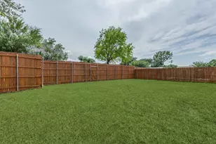 2032 Meadfoot Rd, Carrollton, TX 75007 - Photo 16