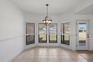 105 Savannah Dr, Weatherford, TX 76087 - Photo 8