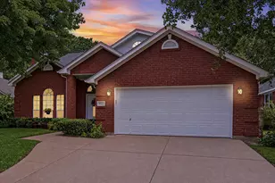 3133 Watercress Cir, Arlington, TX 76012 - Photo 1