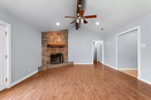 605 Angel Fire Dr, Hewitt, TX 76643 - Photo 8
