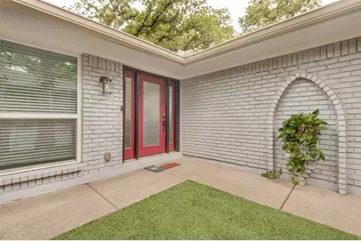 824 Wheelwood Drive, Hurst, TX 76053 - Photo 2