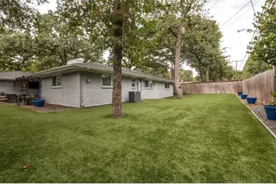 824 Wheelwood Drive, Hurst, TX 76053 - Photo 14