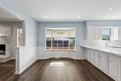 10146 Coveridge Drive, Dallas, TX 75238 - Photo 8