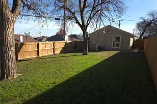 1135 Holly Glen Cir, Dallas, TX 75232 - Photo 12