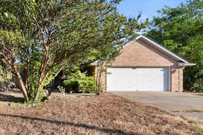 3002 W 4th Avenue, Corsicana, TX 75110 - Photo 4