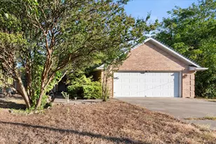 3002 W 4th Ave, Corsicana, TX 75110 - Photo 4