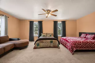 4601 Mandalay Dr, Arlington, TX 76016 - Photo 4