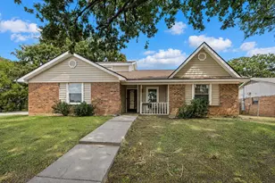 4601 Mandalay Dr, Arlington, TX 76016 - Photo 1