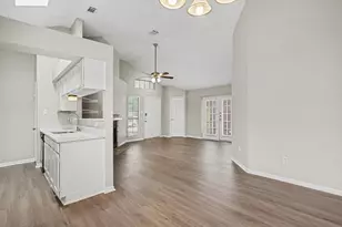 4747 Poppy Dr E, Fort Worth, TX 76137 - Photo 8