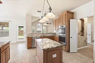 1401 Big Falls Dr, Flower Mound, TX 75028 - Photo 18