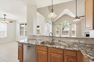 1401 Big Falls Dr, Flower Mound, TX 75028 - Photo 16
