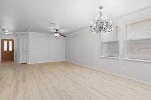 13101 Barbarosa Dr, Frisco, TX 75035 - Photo 4