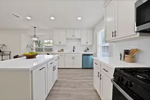 2302 E Mitchell St, Arlington, TX 76010 - Photo 12