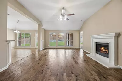 655 Campolina Drive, Grand Prairie, TX 75052 - Photo 16