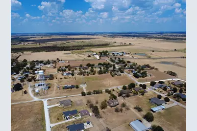 510 E Tower Street, Frost, TX 76641 - Photo 4