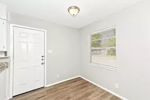 656 Sue Ann Ln, Burleson, TX 76028 - Photo 6