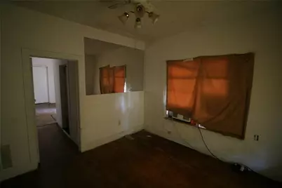 605 E Pine, Edgewood, TX 75117 - Photo 6