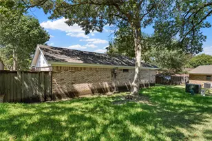4400 Westchester Dr, Waco, TX 76710 - Photo 34