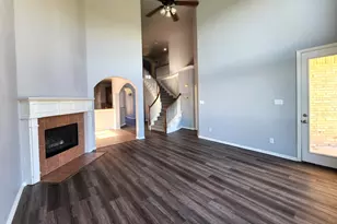 5513 Grenada Dr, Fort Worth, TX 76119 - Photo 16