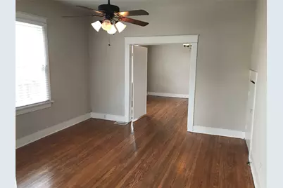 826 N Bishop Avenue #2, Dallas, TX 75208 - Photo 2