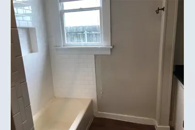 826 N Bishop Avenue #2, Dallas, TX 75208 - Photo 8
