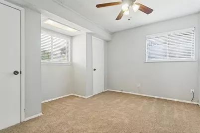1056 Easy Street, Grapevine, TX 76051 - Photo 10