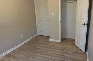 1017 E Cannon St, Fort Worth, TX 76104 - Photo 6