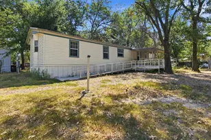 7302 Oak View, Bonham, TX 75418 - Photo 1