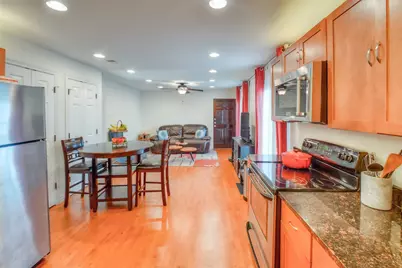 2722 Knight Street #124A, Dallas, TX 75219 - Photo 2
