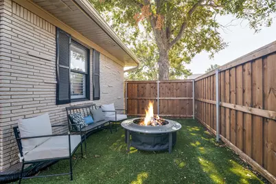 9005 Livenshire Drive, Dallas, TX 75238 - Photo 22