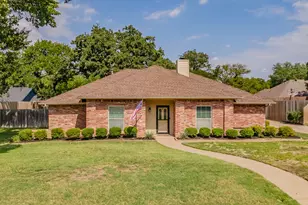 7317 Tipperary Ct, North Richland Hills, TX 76182 - Photo 1